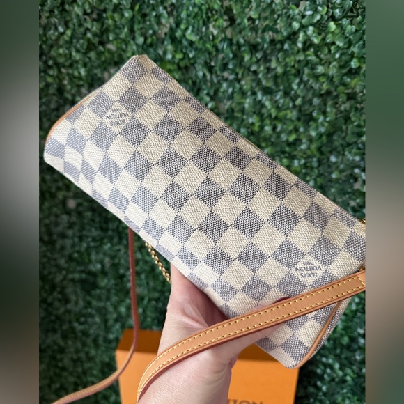 Louis Vuitton Damier Azur Eva Crossbody Bag Authentic - Picture 3 of 11
